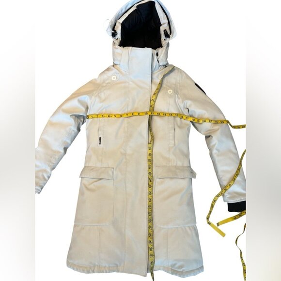 White Nobis Merideth Women's Parka - Picture 7 of 14